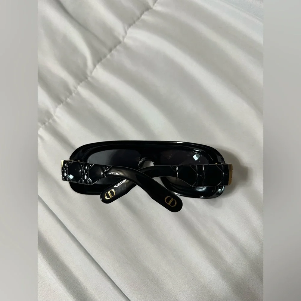 Christian Dior Lady 95.22 M11 Mask Black Sunglasses - Picture 10 of 13